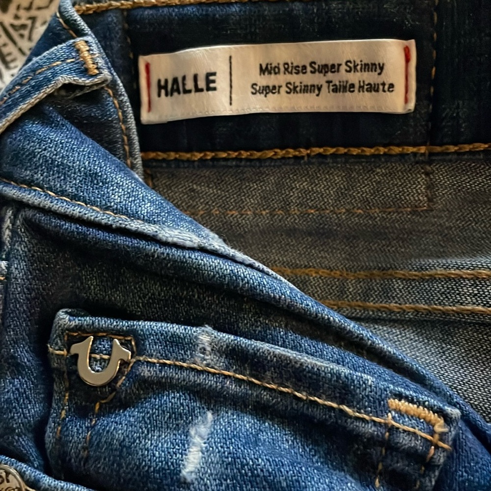 True Religion 30 mid-rise Super Skinny Halle jeans